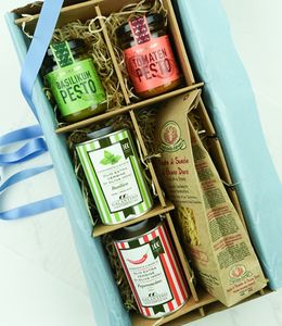 Corviscom Geschenkpaket Pasta Rot-Grün mit Basilikumpesto