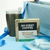 Geschenkpaket mit Kaffeekapseln