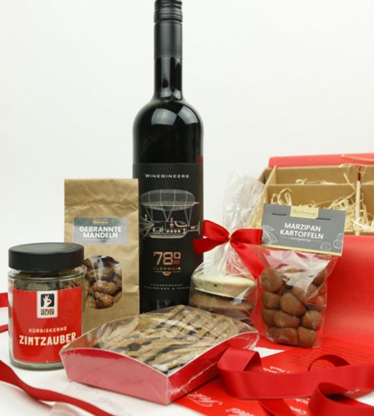 corviscom Geschenkpaket „Teamteller Advent” mit Feinkost